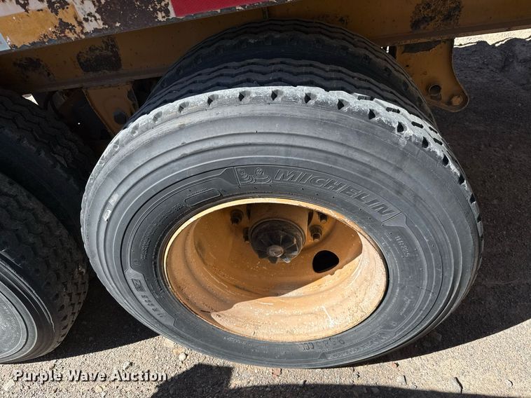 image for item DO2539 2000 Dorsey DGTS-42 flatbed trailer