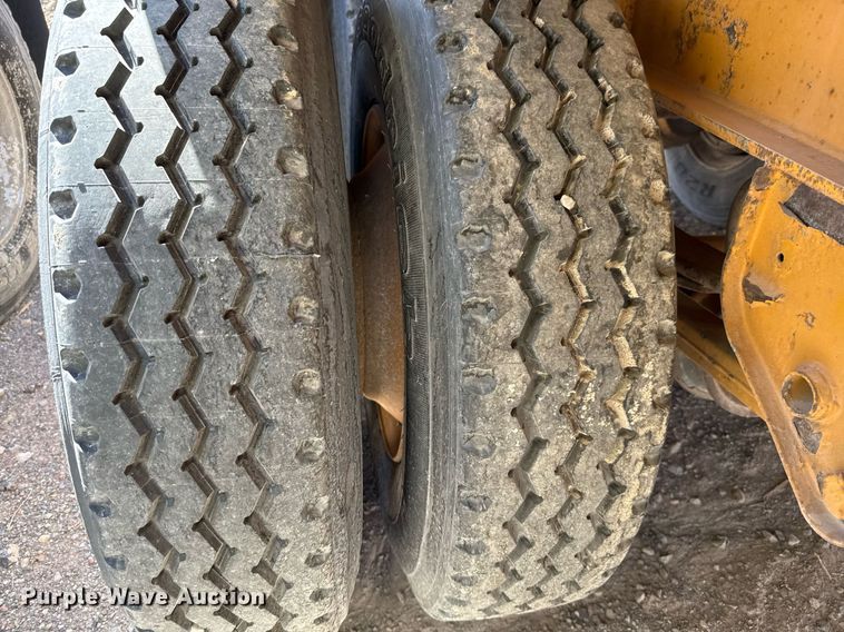 image for item DO2539 2000 Dorsey DGTS-42 flatbed trailer