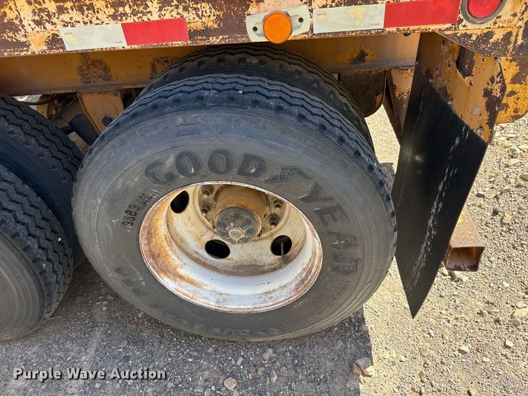 image for item DO2539 2000 Dorsey DGTS-42 flatbed trailer