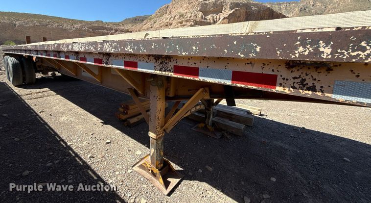 image for item DO2540 2000 Dorsey DGTS-42 flatbed trailer