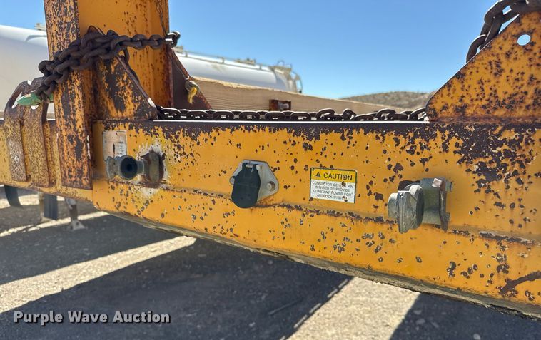 image for item DO2540 2000 Dorsey DGTS-42 flatbed trailer