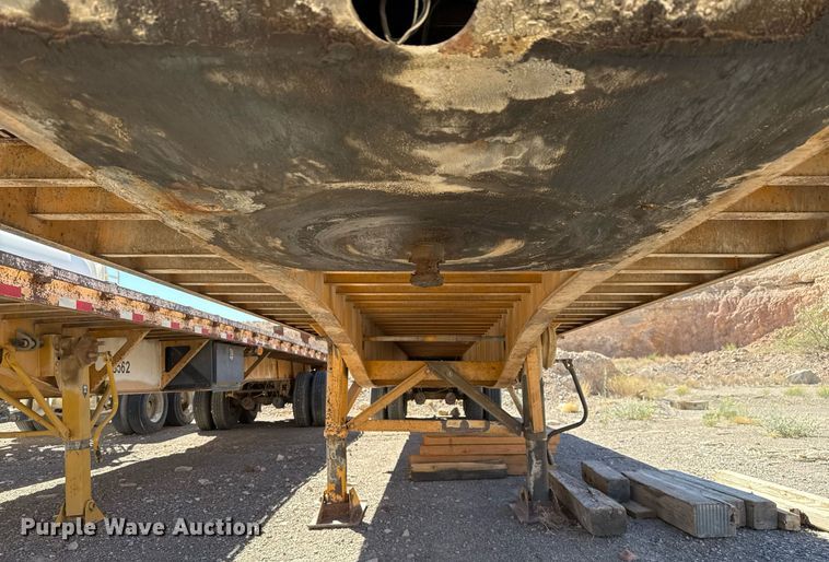 image for item DO2540 2000 Dorsey DGTS-42 flatbed trailer