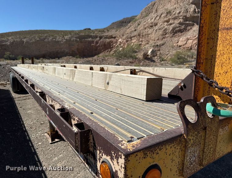 image for item DO2540 2000 Dorsey DGTS-42 flatbed trailer