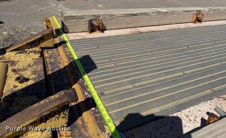 image for item DO2540 2000 Dorsey DGTS-42 flatbed trailer