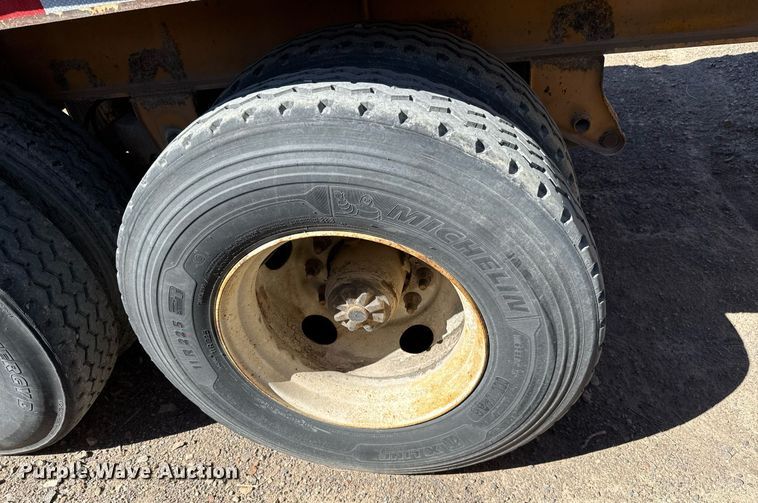 image for item DO2540 2000 Dorsey DGTS-42 flatbed trailer