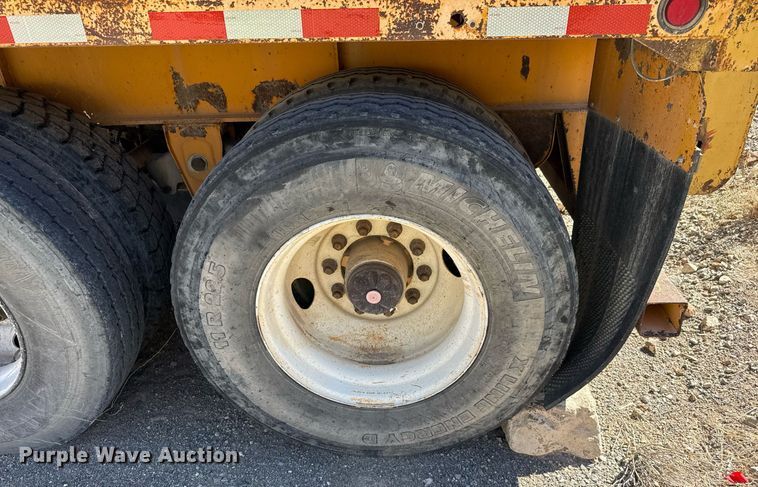 image for item DO2540 2000 Dorsey DGTS-42 flatbed trailer