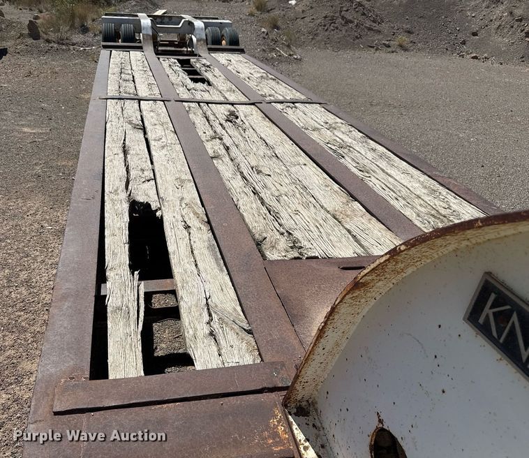 image for item DO2542 1986 Knight KB632 lowboy equipment trailer