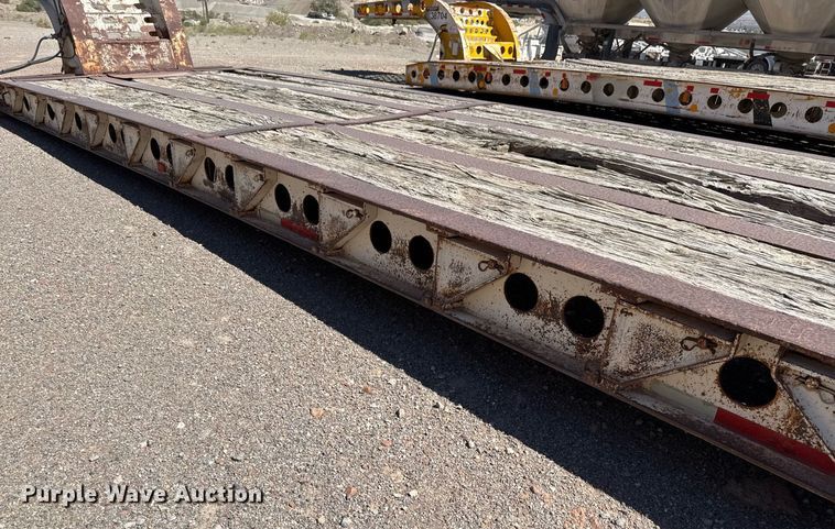 image for item DO2542 1986 Knight KB632 lowboy equipment trailer