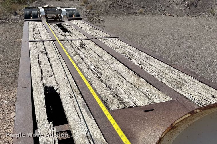 image for item DO2542 1986 Knight KB632 lowboy equipment trailer