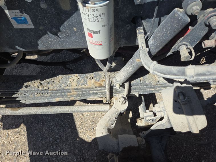 image for item DO2543 2007 Peterbilt 357 dump truck