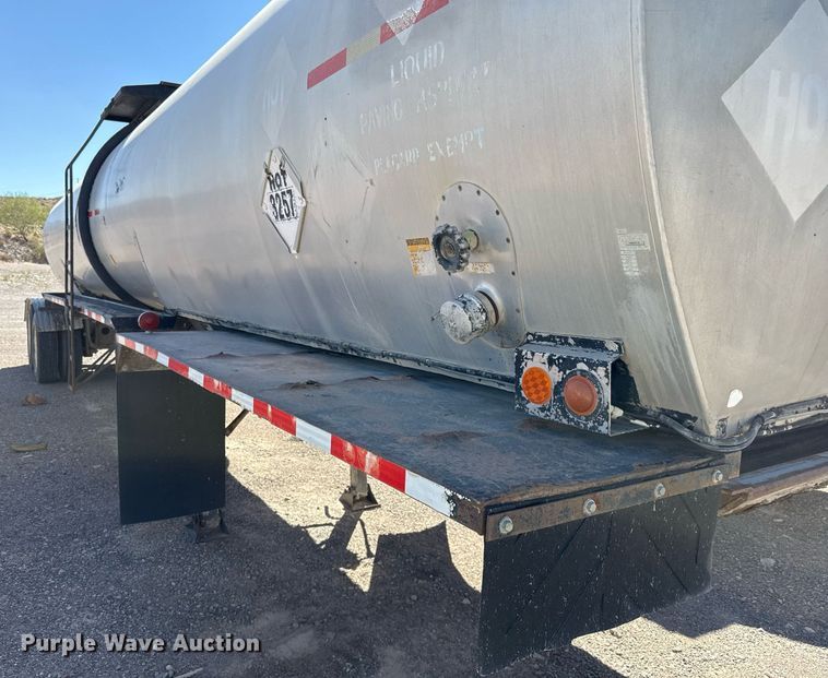 image for item DO2544 1980 Fruehauf TEHF2R7000 tank trailer