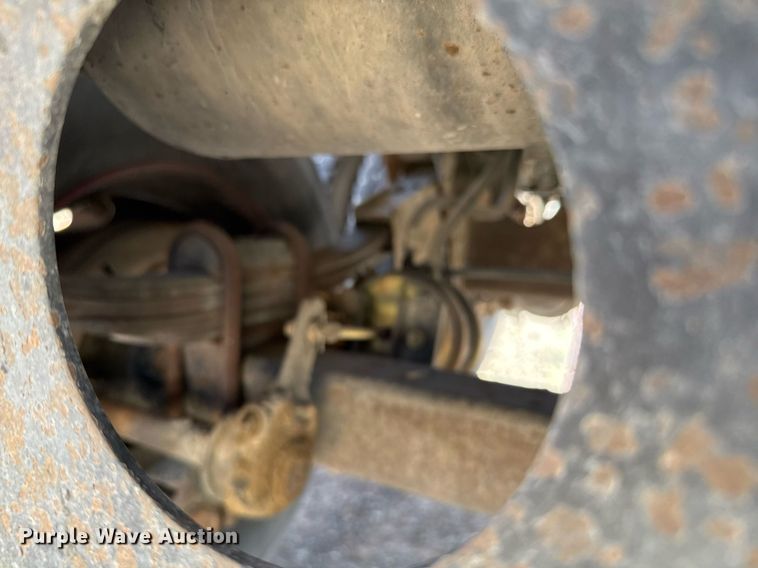 image for item DO2544 1980 Fruehauf TEHF2R7000 tank trailer