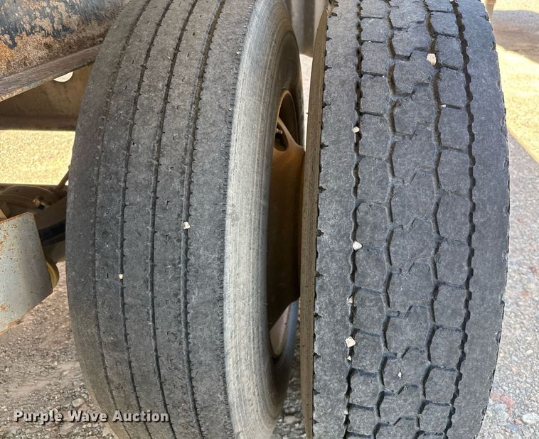 image for item DO2544 1980 Fruehauf TEHF2R7000 tank trailer