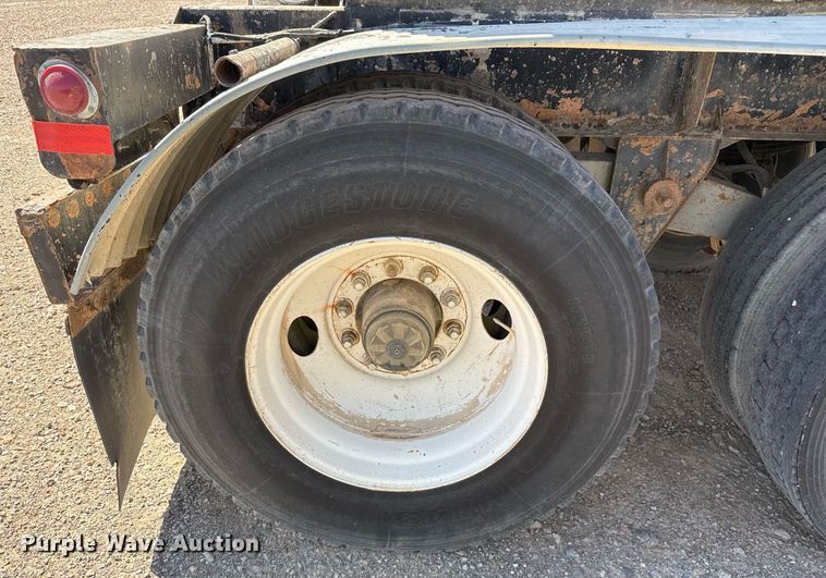 image for item DO2544 1980 Fruehauf TEHF2R7000 tank trailer