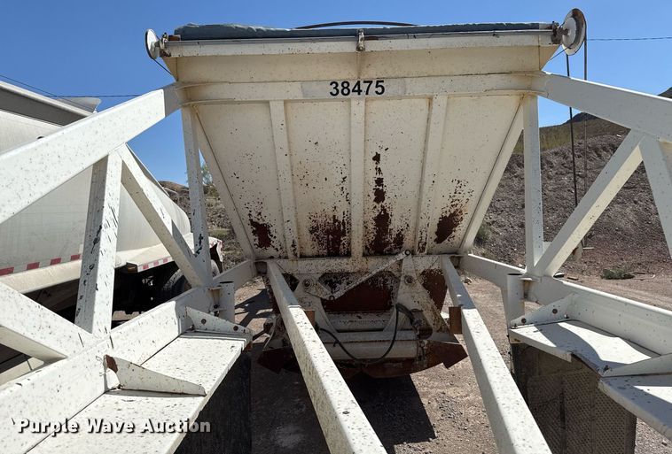 image for item DO2545 1996 Ranch Mfg. bottom dump trailer