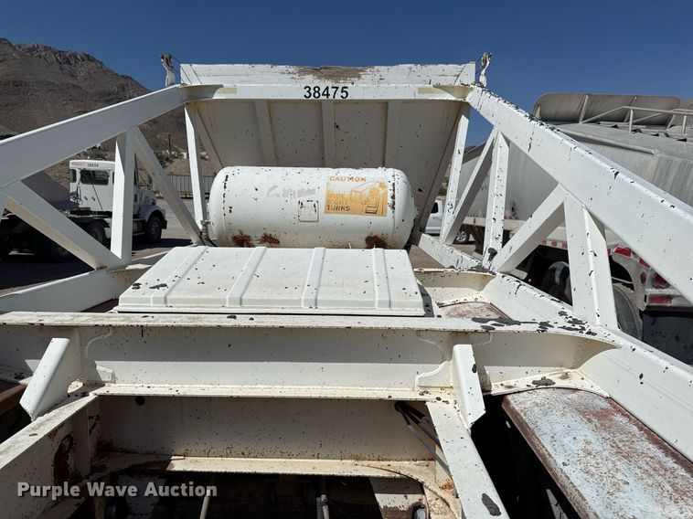 image for item DO2545 1996 Ranch Mfg. bottom dump trailer