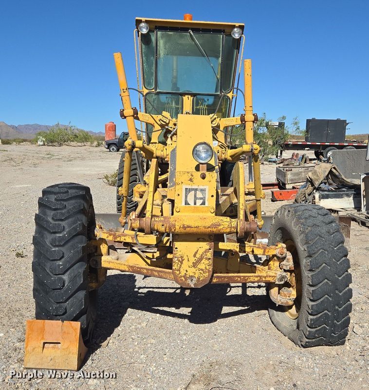 image for item DO2546 1978 Caterpillar  140G motor grader