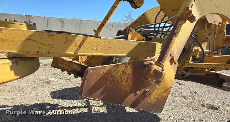 image for item DO2546 1978 Caterpillar  140G motor grader