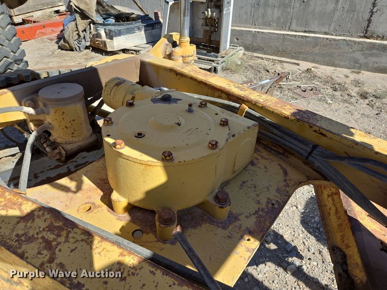 image for item DO2546 1978 Caterpillar  140G motor grader