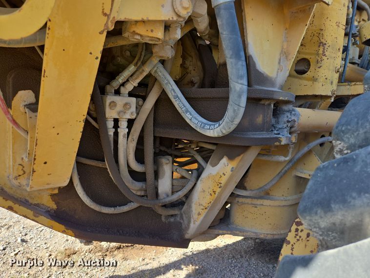 image for item DO2546 1978 Caterpillar  140G motor grader