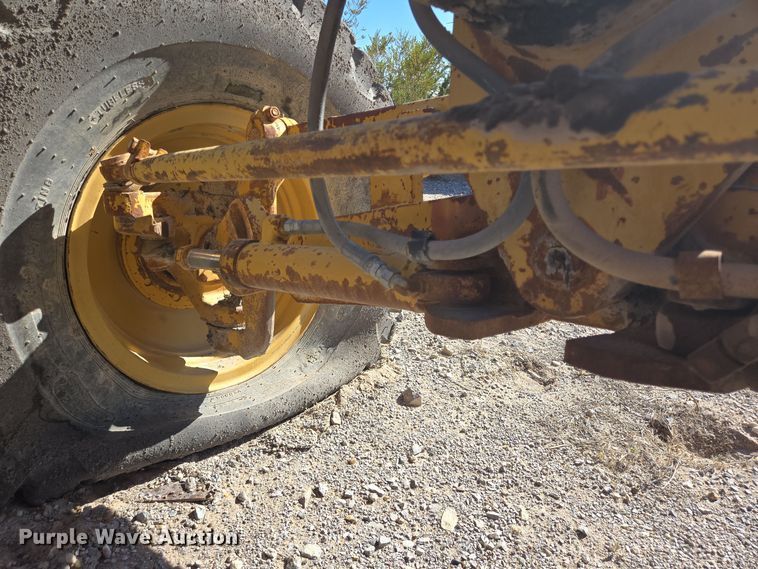 image for item DO2546 1978 Caterpillar  140G motor grader