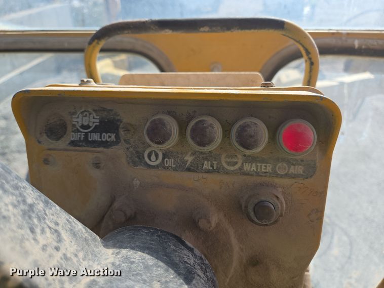 image for item DO2546 1978 Caterpillar  140G motor grader