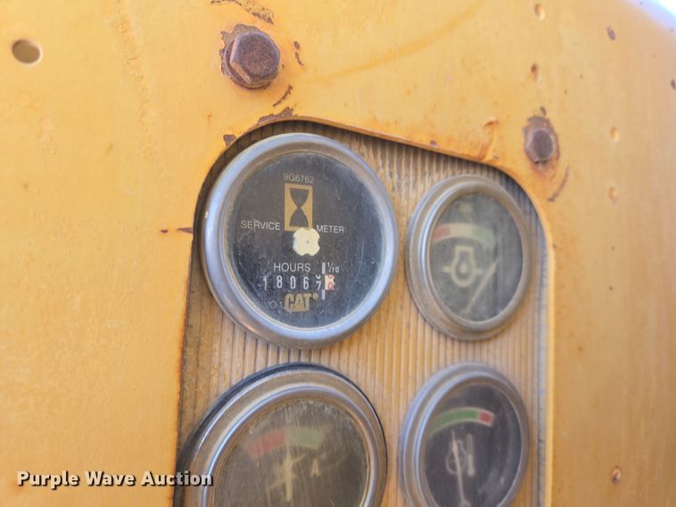 image for item DO2546 1978 Caterpillar  140G motor grader