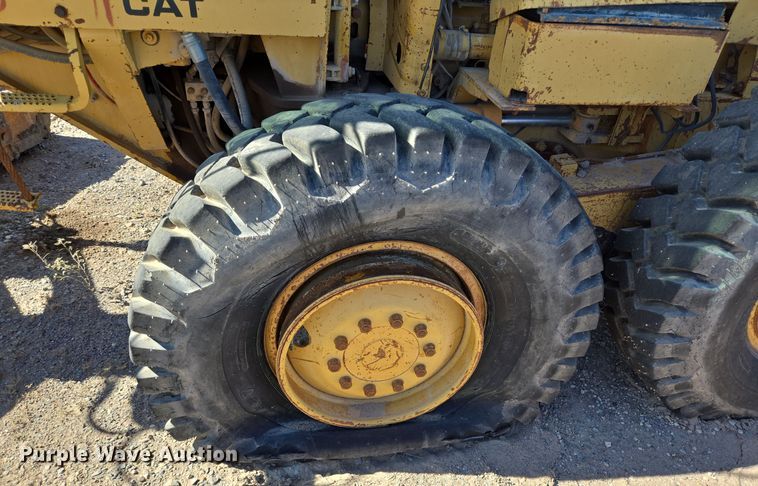 image for item DO2546 1978 Caterpillar  140G motor grader