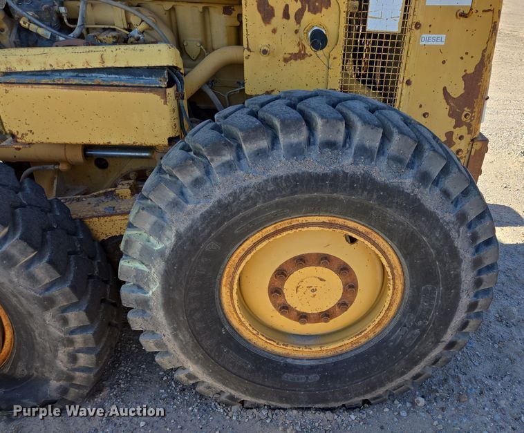 image for item DO2546 1978 Caterpillar  140G motor grader