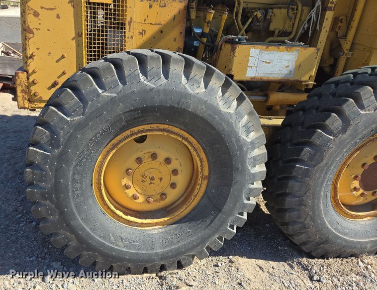 image for item DO2546 1978 Caterpillar  140G motor grader