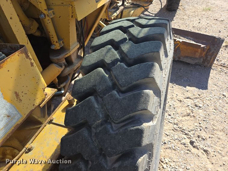 image for item DO2546 1978 Caterpillar  140G motor grader