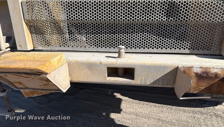 image for item DO2547 1990 Caterpillar  769C water wagon