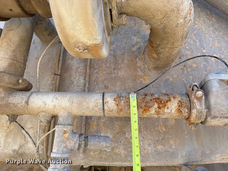 image for item DO2547 1990 Caterpillar  769C water wagon