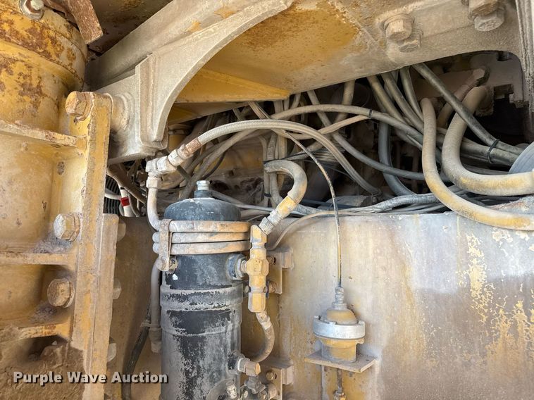 image for item DO2547 1990 Caterpillar  769C water wagon