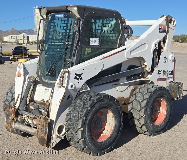 image for item DO2549 2014 Bobcat S850 skid steer loader