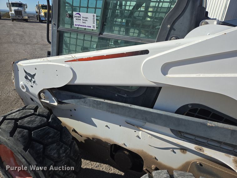 image for item DO2549 2014 Bobcat S850 skid steer loader