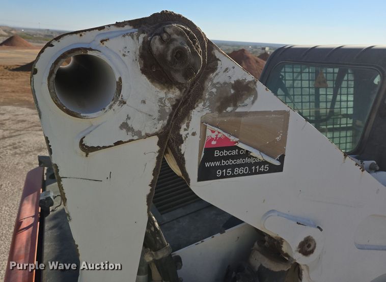 image for item DO2549 2014 Bobcat S850 skid steer loader