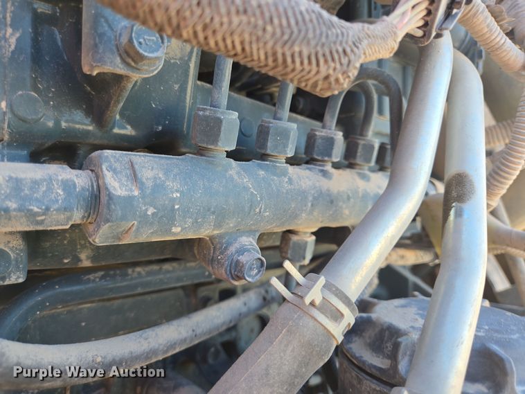 image for item DO2549 2014 Bobcat S850 skid steer loader