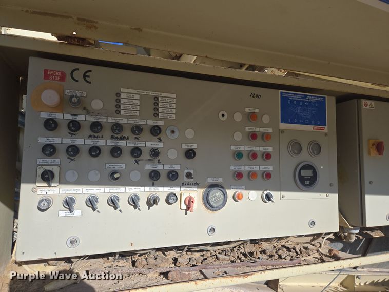 image for item DO2550 1998 Nordberg Lokotrack 100  jaw crusher