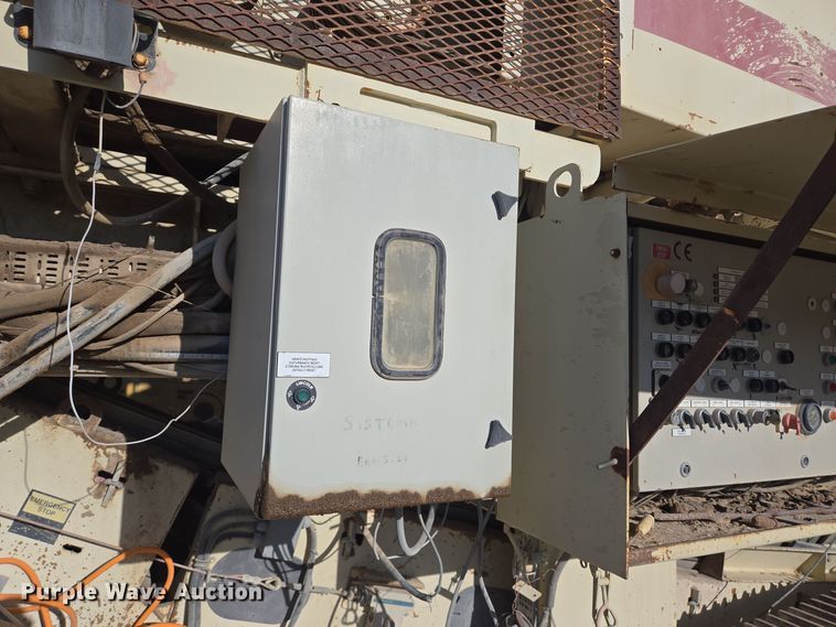 image for item DO2550 1998 Nordberg Lokotrack 100  jaw crusher