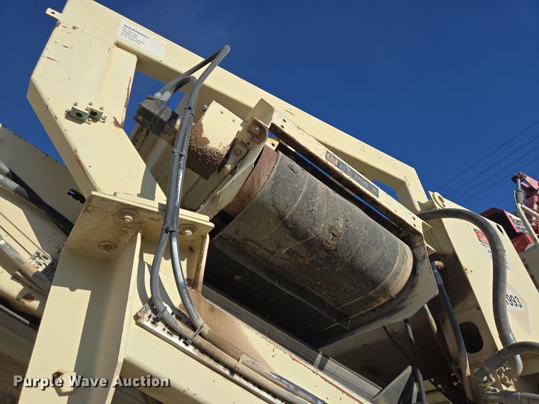 image for item DO2550 1998 Nordberg Lokotrack 100  jaw crusher