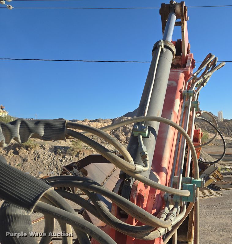 image for item DO2550 1998 Nordberg Lokotrack 100  jaw crusher