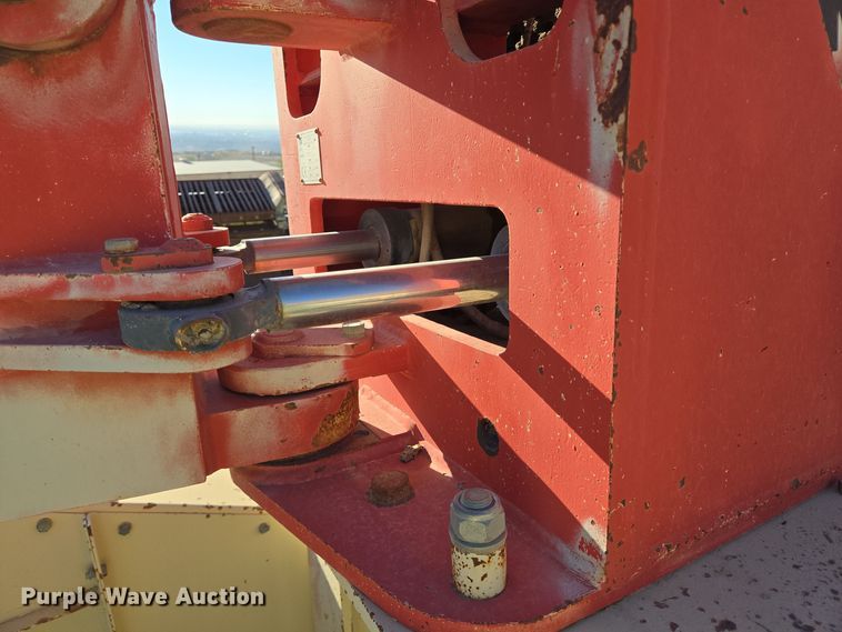 image for item DO2550 1998 Nordberg Lokotrack 100  jaw crusher