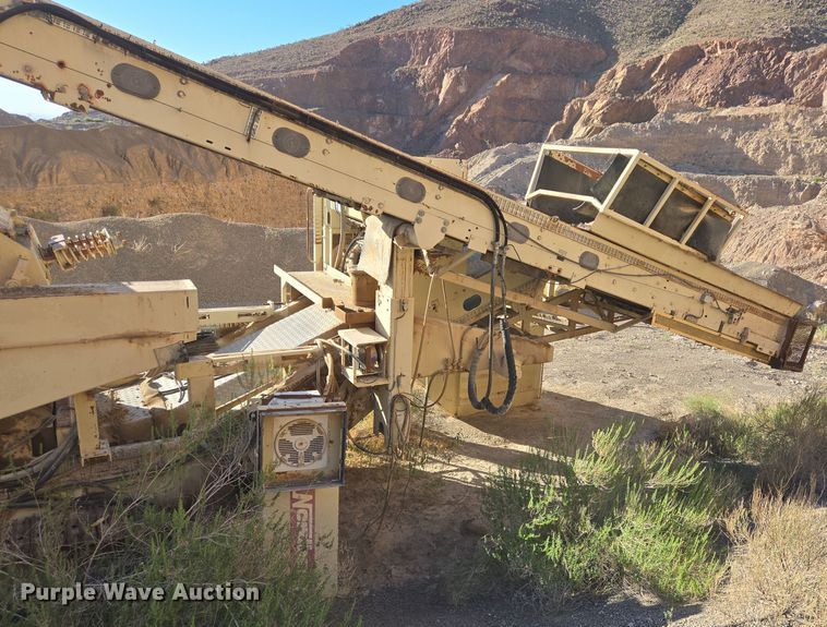 image for item DO2551 1998 Nordberg Lokotrack 1213B jaw crusher