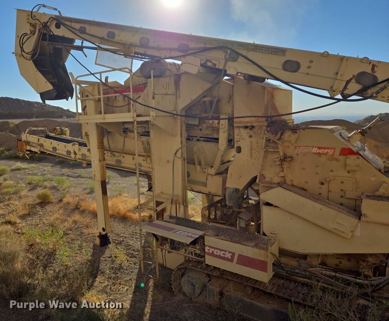 image for item DO2551 1998 Nordberg Lokotrack 1213B jaw crusher