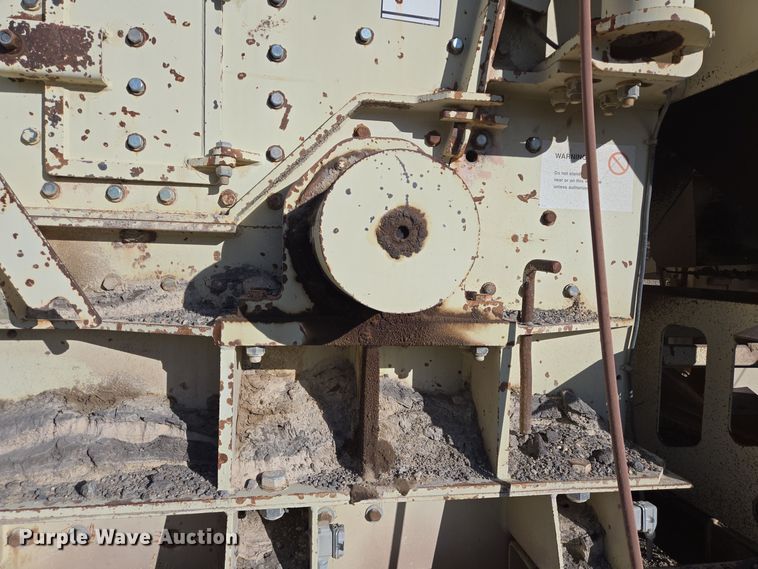 image for item DO2551 1998 Nordberg Lokotrack 1213B jaw crusher