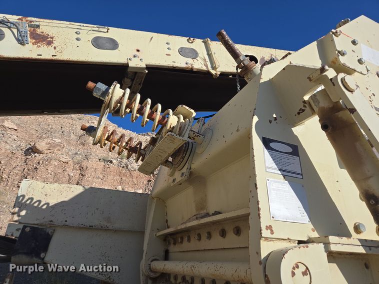 image for item DO2551 1998 Nordberg Lokotrack 1213B jaw crusher