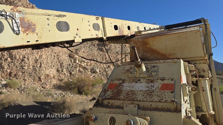 image for item DO2551 1998 Nordberg Lokotrack 1213B jaw crusher