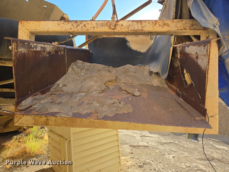 image for item DO2551 1998 Nordberg Lokotrack 1213B jaw crusher