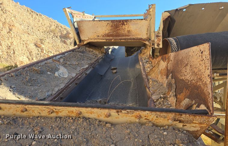 image for item DO2551 1998 Nordberg Lokotrack 1213B jaw crusher